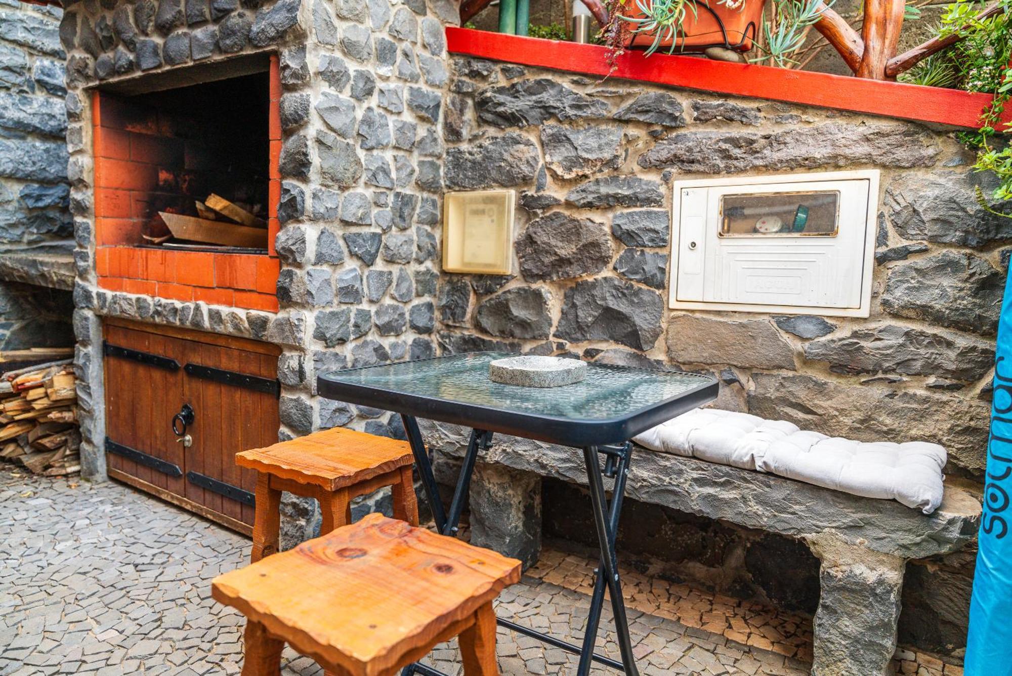 King'S House - Centennial House Ribeira do Raposo Exterior photo